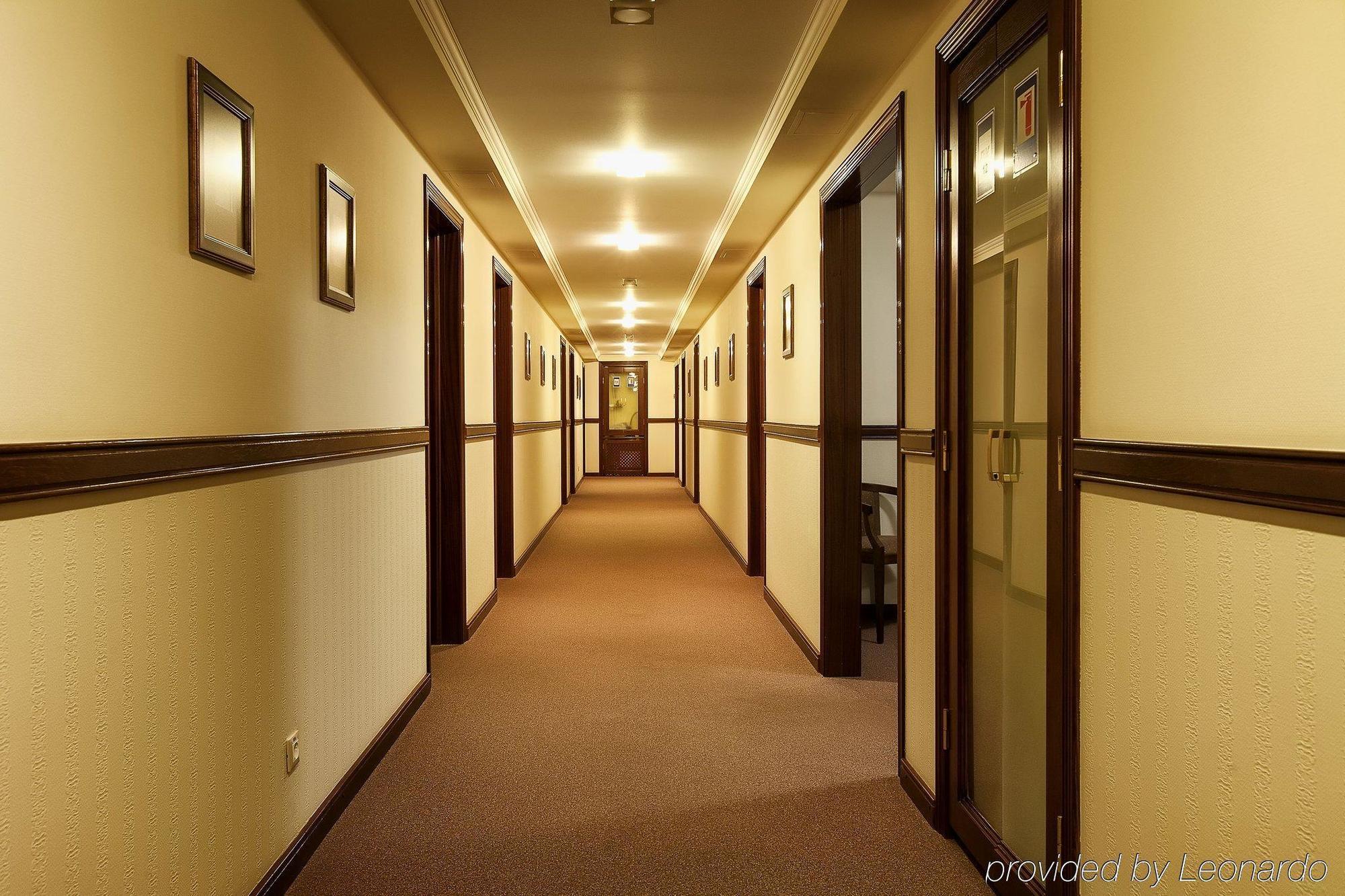 Chichikov Hotel Kharkiv Exterior photo